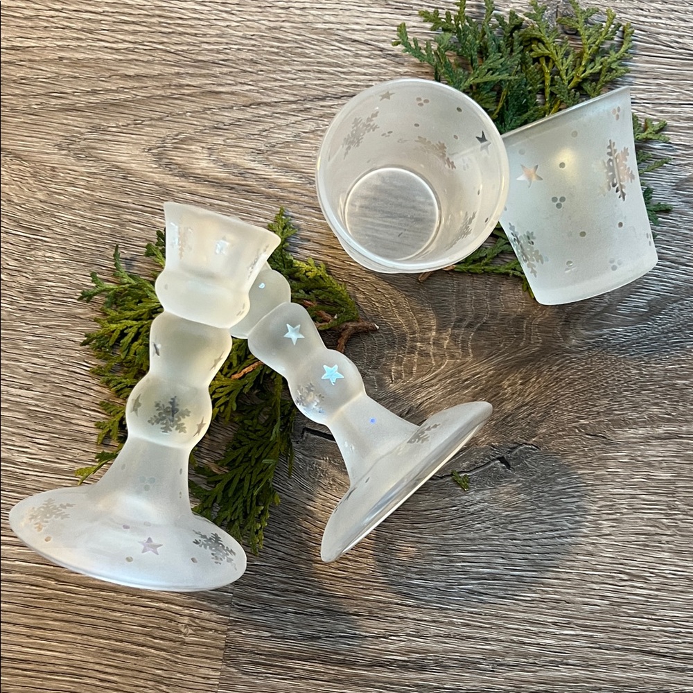 VINTAGE  PartyLite Snowy Nights frosted glass  candle holders Y2K Holiday decor